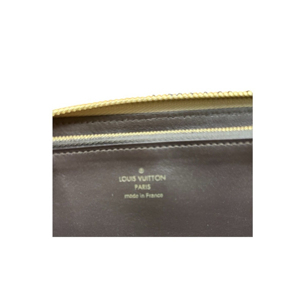 Louis Vuitton Comete Wallet - Picture 5 of 7
